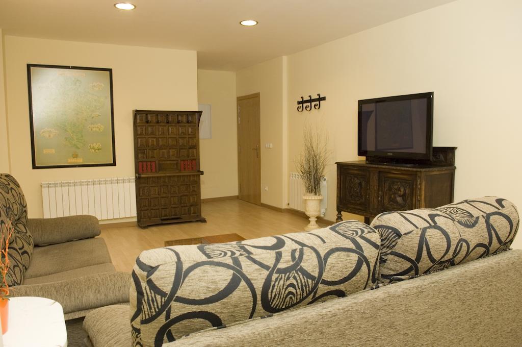 Hostal Europa Castejón Extérieur photo