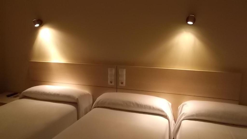 Hostal Europa Castejón Chambre photo