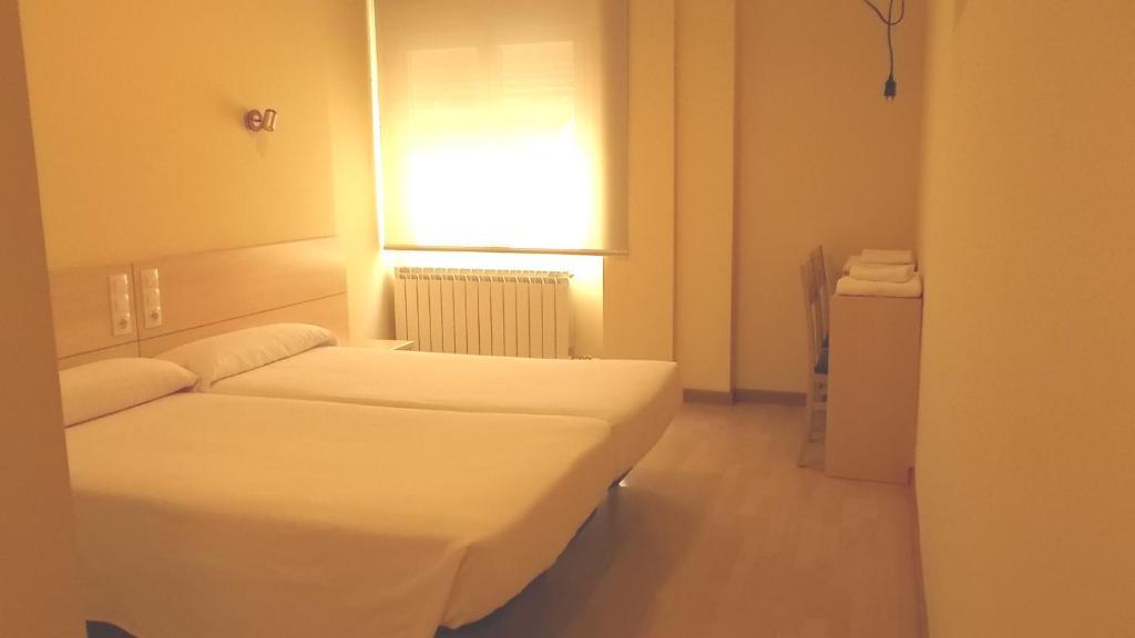Hostal Europa Castejón Extérieur photo