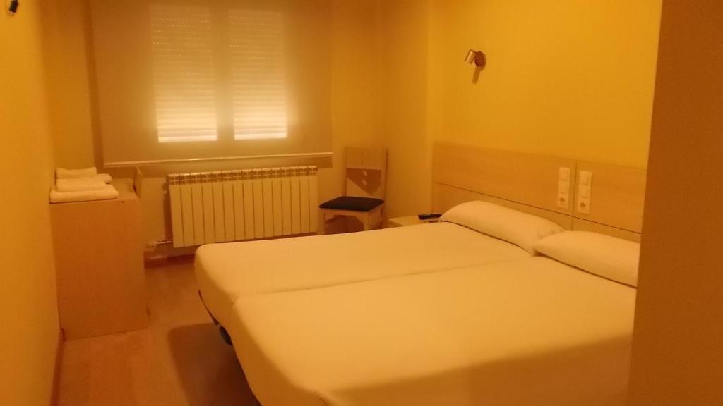 Hostal Europa Castejón Chambre photo
